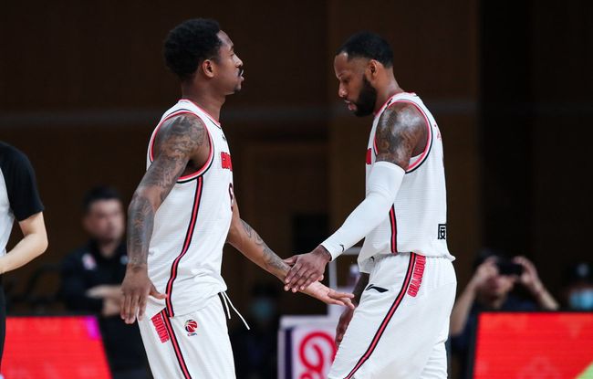 亚特兰大vs佛罗伦萨：卢克曼、斯卡马卡首发，德赫亚、莫伊塞-基恩出战（亚特兰大战佛罗伦萨：卢克曼、斯卡马卡先发，德赫亚、莫伊塞-基恩登场）