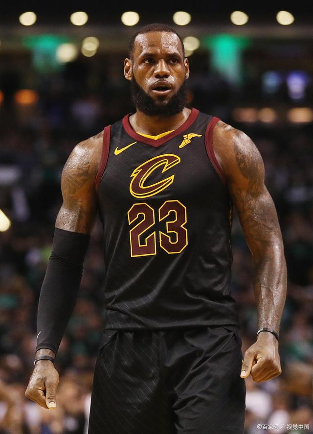 斯基拉：尤文派球探考察意大利20岁右后卫帕莱斯特拉（斯基拉：尤文已派球探考察20岁意大利右后卫帕莱斯特拉）