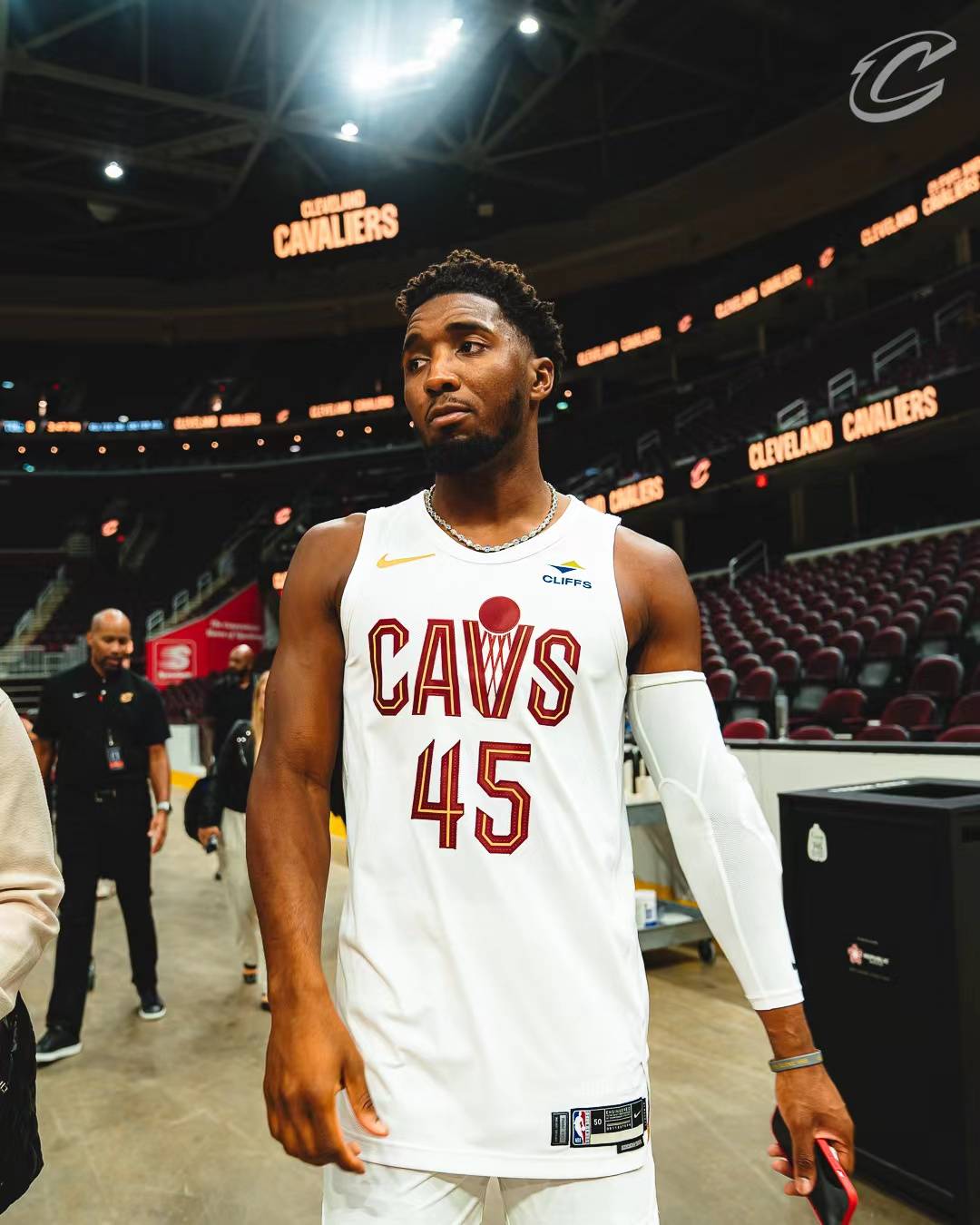 亚冠二积分榜：国安拿到3分上升至第三，麦克阿瑟升至榜首（亚冠第2组积分榜：国安全取3分升至第3，麦克阿瑟登上榜首）