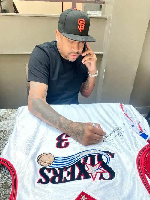 坎比亚索：进球释放了一些情绪，斯帕莱蒂来到尤文我很高兴（坎比亚索：这粒进球宣泄了情绪，斯帕莱蒂来到尤文让我很开心）